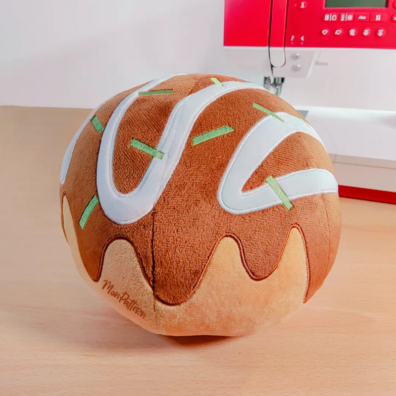 Chibi Japanese food plush takoyaki, kawaii decor for room or desk, soft collectible plush, DIY gift for anime plush lovers, adorable kawaii toy